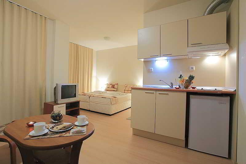 Hotel Rainbow 3 Resort Club Слънчев бряг Екстериор снимка